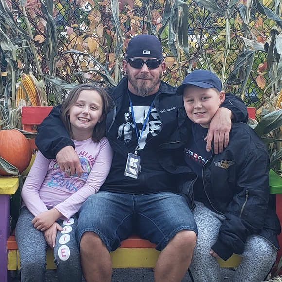 Meet your Posher, Rob😊 - Picture 9 of 9